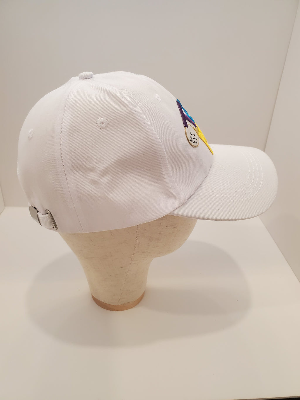 White “Tees Me” Embroidered Golf Cap