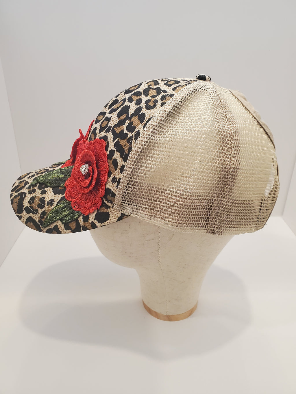 Leopard Floral Mesh Trucker Cap – Handcrafted Embroidered Hat