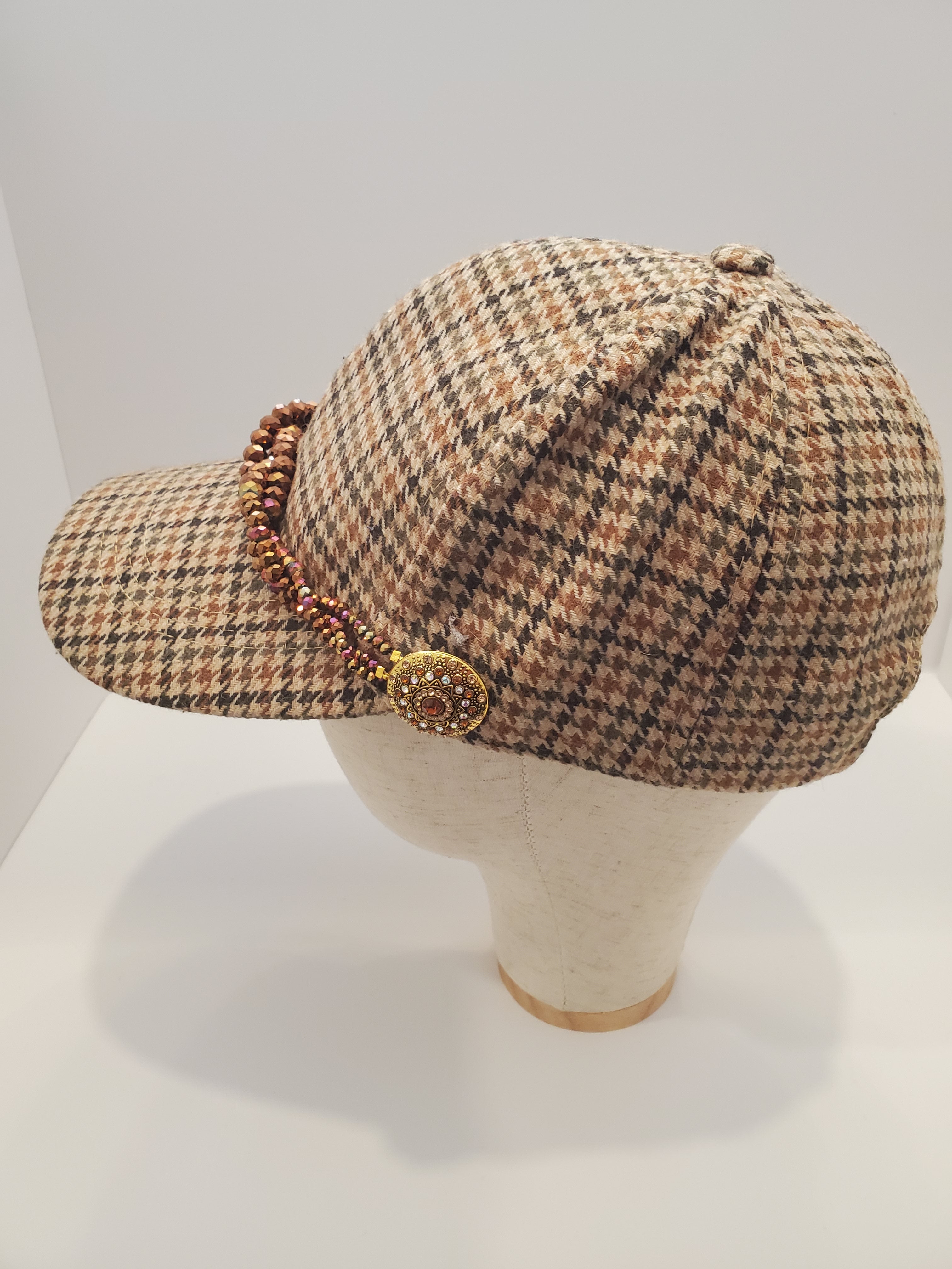 Houndstooth Beaded Accent Cap – Autumn Bronze Edition